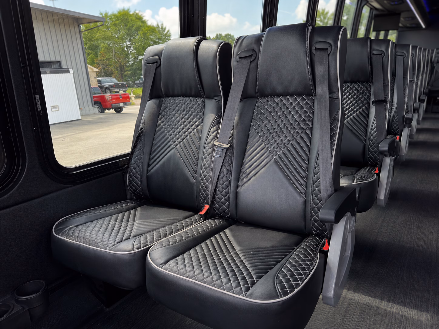 bus rentals north on i 35 to kansas city s craft brewery scene