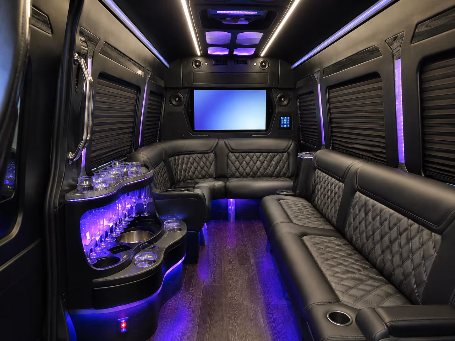 buses for crossroads kc and smaller kansas city music venues