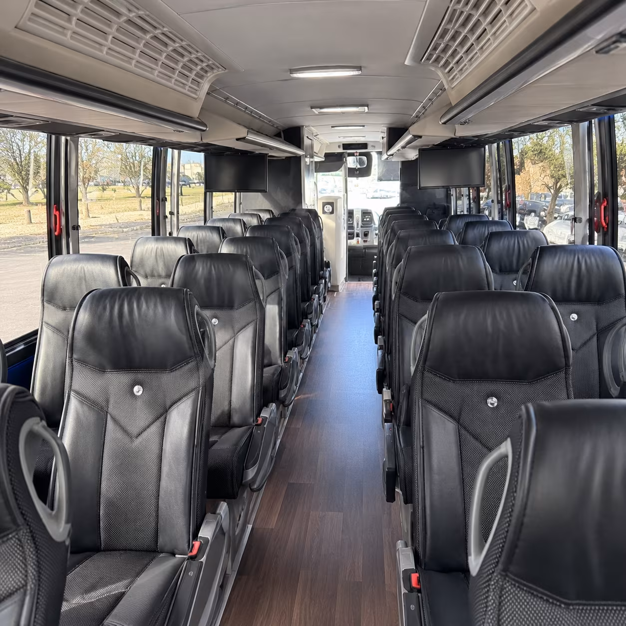 charter buses to azura amphitheater from olathe skip the lot c scramble