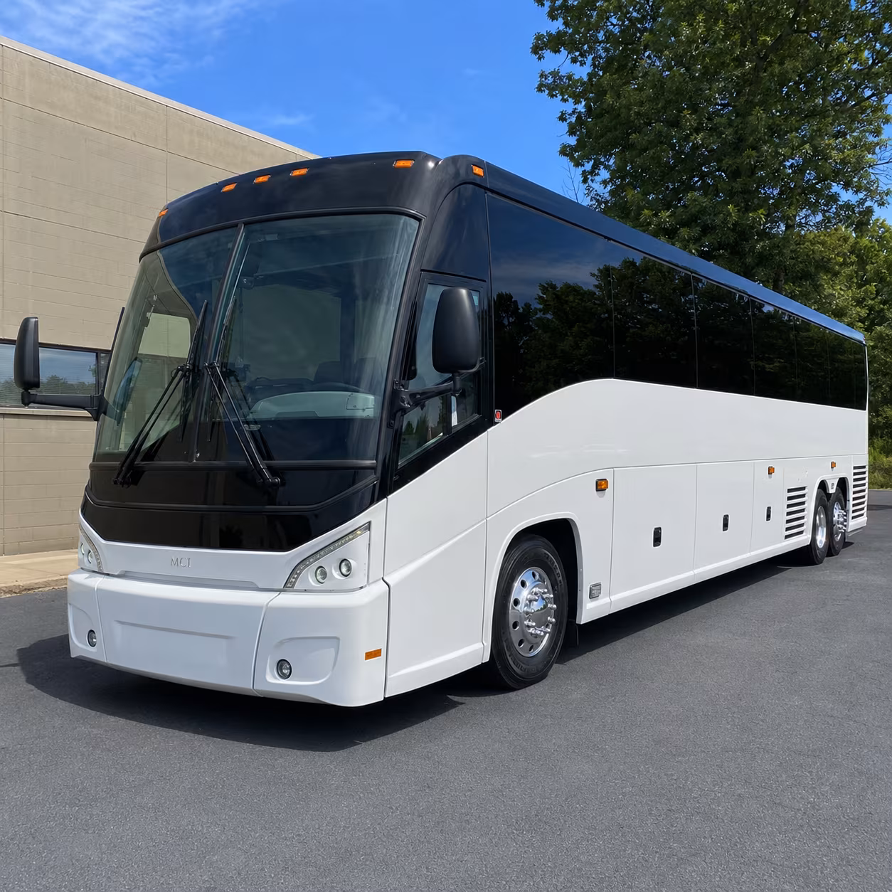 concert shuttle buses to t mobile center from olathe and johnson county