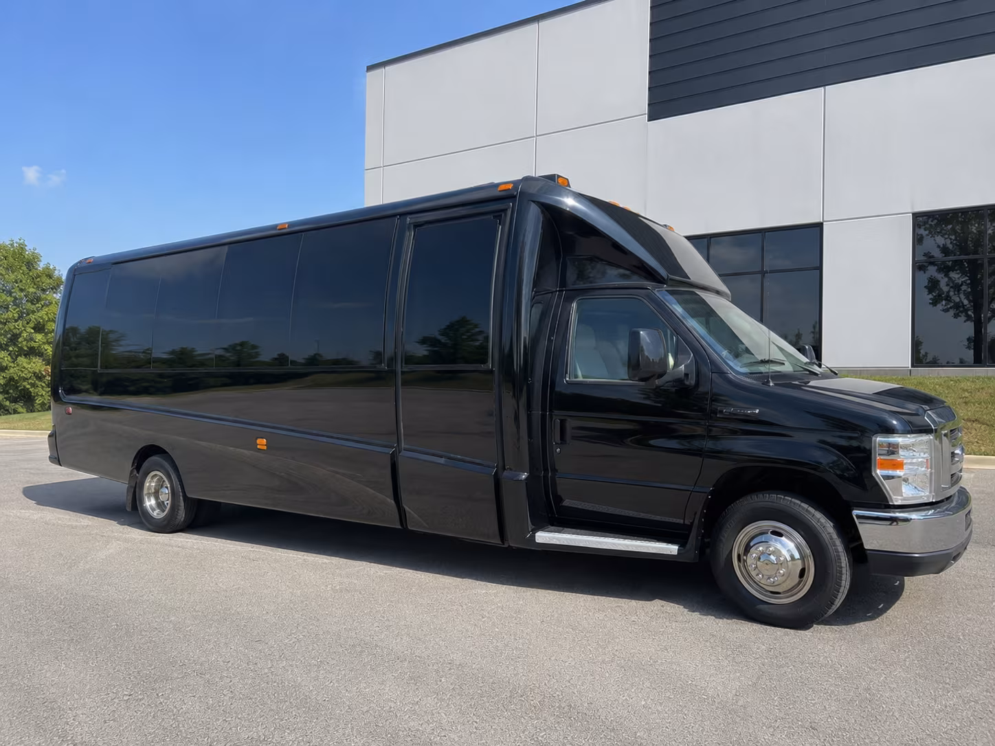 olathe prom party bus rental